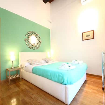 נאפולי Talismano Luxury Rooms & Apartments מראה חיצוני תמונה