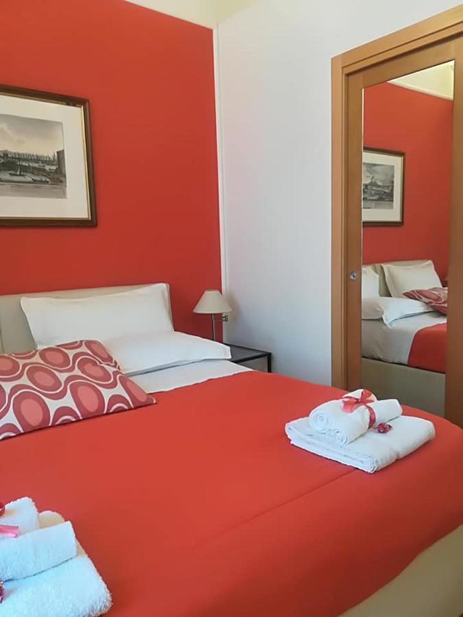 נאפולי Talismano Luxury Rooms & Apartments מראה חיצוני תמונה