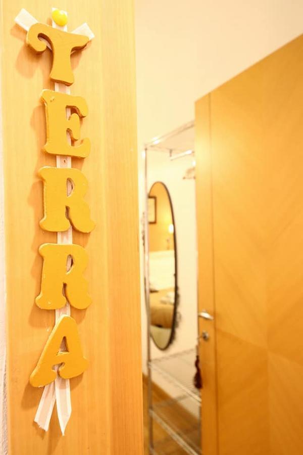 נאפולי Talismano Luxury Rooms & Apartments מראה חיצוני תמונה