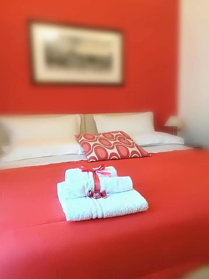 נאפולי Talismano Luxury Rooms & Apartments מראה חיצוני תמונה