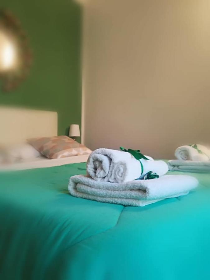 נאפולי Talismano Luxury Rooms & Apartments מראה חיצוני תמונה