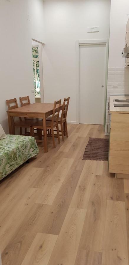 נאפולי Talismano Luxury Rooms & Apartments מראה חיצוני תמונה